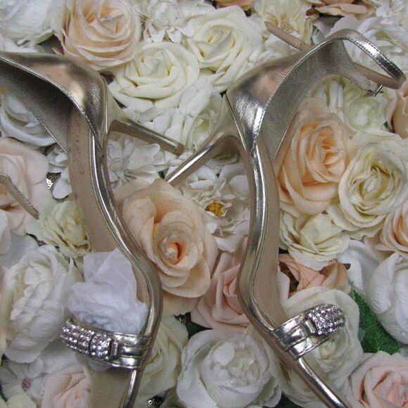 NIB Badgley Mischka sparkly heels 7.5 - Picture 4 of 8